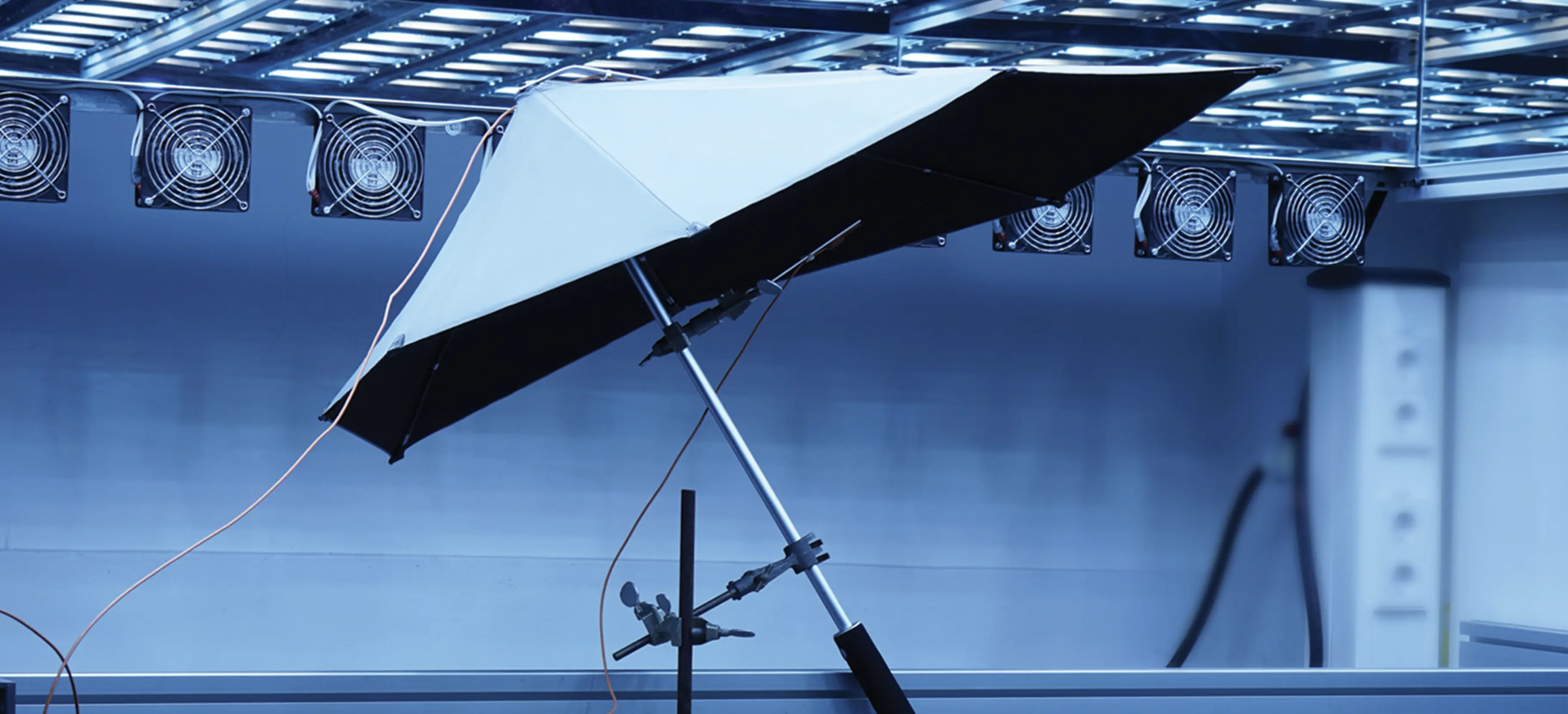 senz&deg; CoolTech allweather protection